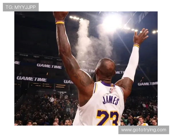 NBA球队最新动态 湖人队交易大动作 詹姆斯健康问题成焦点 - 副本 (2) - 副本