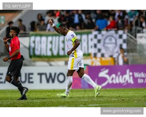 亚冠最新赛况引关注多队冲击淘汰赛关键战一览 - 副本 - 副本 (2)