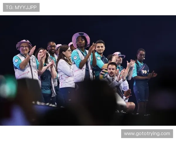 全新赛季开幕在即 各大体育项目精彩纷呈 观众期待爆点赛事 - 副本 - 副本 (2)